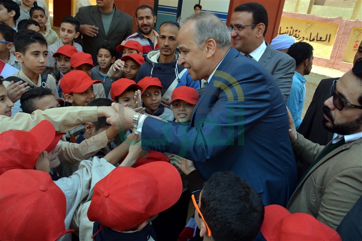 محافظ القليوبية يقوم بزيارة لمدارس الصم والبكم والأمل للمكفوفين ببنها