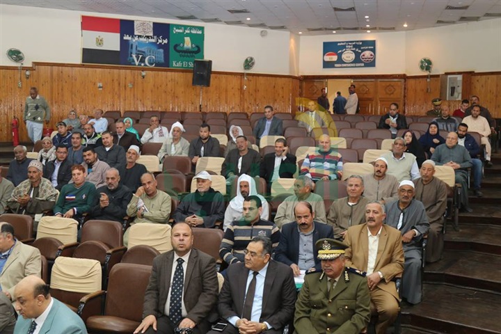 بالصور.. محافظ كفر الشيخ ومدير الأمن يعلنان فوز 777 مواطنًا بقرعة الحج