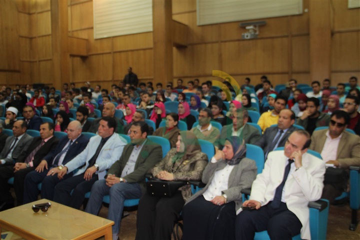 بالصور.. ندوة عن مواجهة التطرّف والإرهاب لبيت العائلة في جامعة كفر الشيخ
