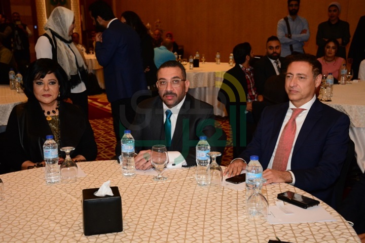 إسعاد يونس تحتفل بتوقيع العقد لبرنامج "جايلك فى الكلام" مع مؤسسة مصر الخير إسعاد يونس تحتفل بتوقيع العقد لبرنامج "جايلك فى الكلام" مع مؤسسة مصر الخير
