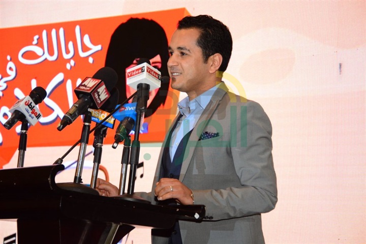 إسعاد يونس تحتفل بتوقيع العقد لبرنامج "جايلك فى الكلام" مع مؤسسة مصر الخير إسعاد يونس تحتفل بتوقيع العقد لبرنامج "جايلك فى الكلام" مع مؤسسة مصر الخير