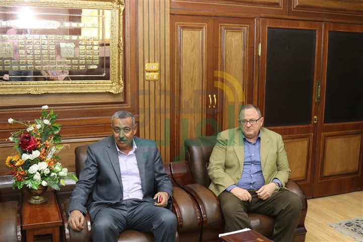 بالصور.. محافظ كفرالشيخ ورئيس هيئة المساحة يوقعان بروتوكولاً للحفاظ على أملاك الدولة