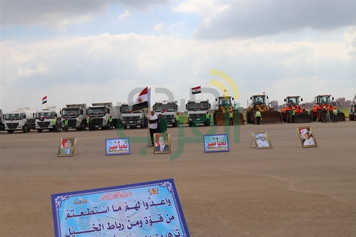 بالصور.. محافظ كفر الشيخ يشهد محاكاة مشروع "صقر 25" بمشاركة 135 معدة لمواجهة الكوارث 