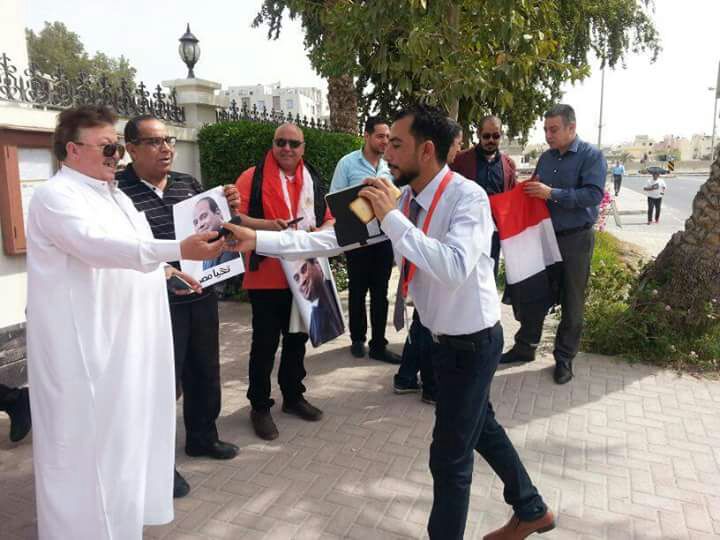 المصريين يرسلون رساله للعالم من دول الخليج 