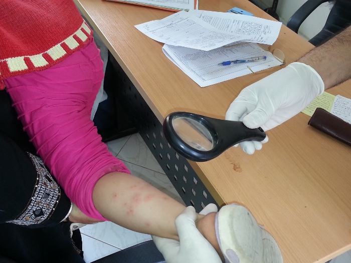 قافلة طبية توقيع الكشف الطبي المجاني علي ١٨٦٦ مريض بقرية القصاصين شرق مركز الحسينية