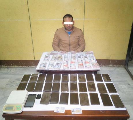 بالصور.. الداخلية تداهم أوكار الكيف.. ضبط 210 كيلو بانجو و140 ألف قرص «كبتاجون» و30 طربة حشيش بـ4 محافظات