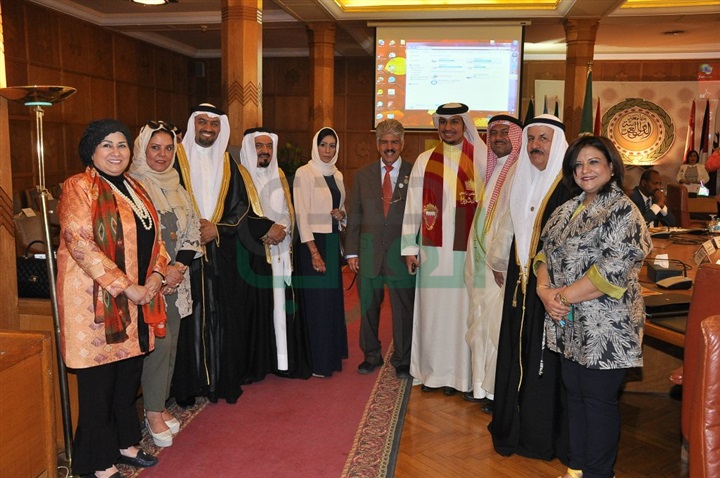 الجامعة العربية تؤكد أهمية تعزيز دور المجتمع المدني 