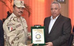 محافظ الشرقية يستقبل قائد الفرقة السادسة مدرعات في إطار إلاستعدادات للإنتخابات الرئاسية