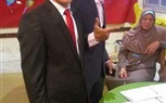 عروسان يدليان بصوتهما في انتخابات الرئاسة 