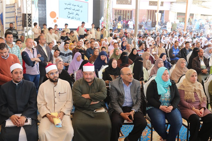 بالصور.. محافظ كفر الشيخ يطلق الحملة القومية لترشيد استهلاك المياه من قرية إسحاقة