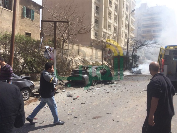 بالصور.. تفاصيل استهداف مدير أمن الإسكندرية بسيارة مفخخة