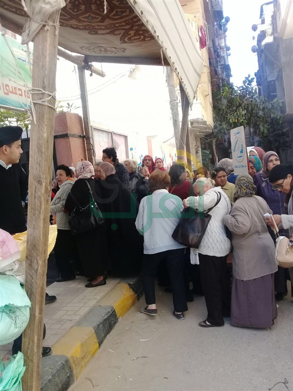 إقبال كثيف للناخبين بمدارس الإسكندرية مع أول يوم بالإنتخابات الرئاسية