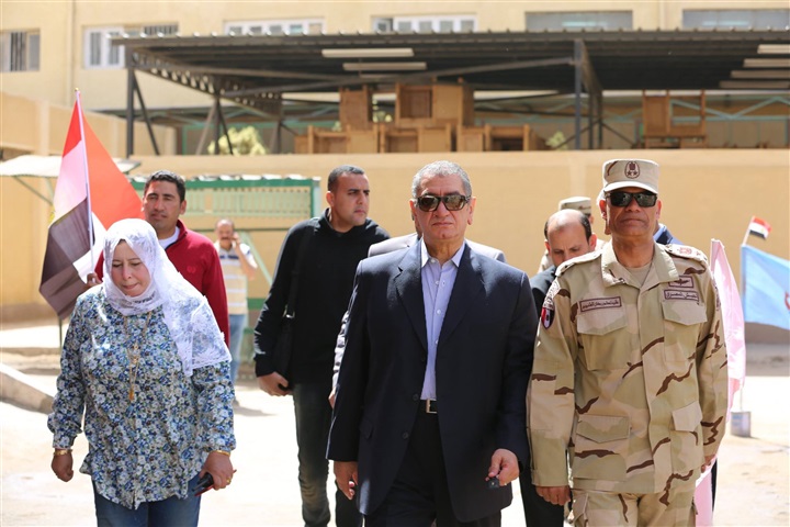 بالفيديو.. محافظ كفر الشيخ يُدلي بصوته فى الانتخابات الرئاسية