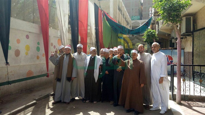 بالصور.. إقبال كثيف على لجان مدينة قليوب 