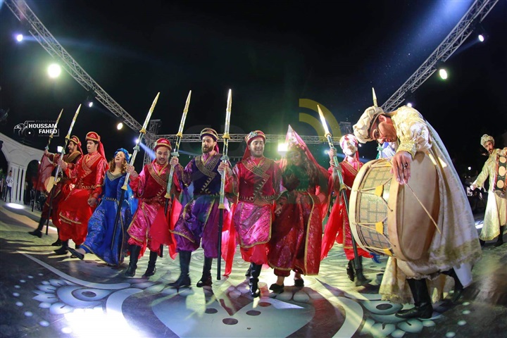 وزير الثقافة ومحافظ البحيرة ورئيس الأوبرا يفتتحون مهرجان دمنهور الدولى السادس للفلكلور