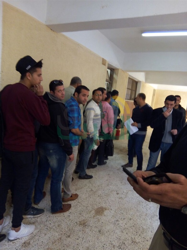 بالصور.. أهالى كرداسة يتحدون أنصار الشر ويحتشدون للإدلاء بأصواتهم فى الانتخابات الرئاسية