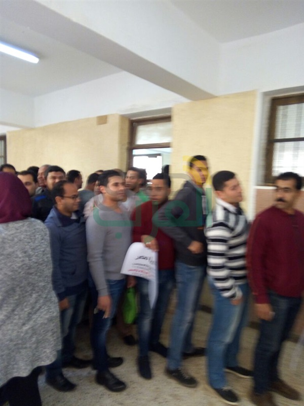 بالصور.. أهالى كرداسة يتحدون أنصار الشر ويحتشدون للإدلاء بأصواتهم فى الانتخابات الرئاسية