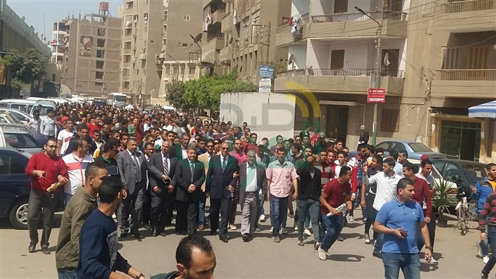 جامعة بنها تنظم مسيرة حاشدة لحث المواطنين على المشاركة فى الانتخابات الرئاسية