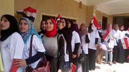 طلاب جامعة كفر الشيخ يدلون بأصواتهم في العرس الديمقراطي   