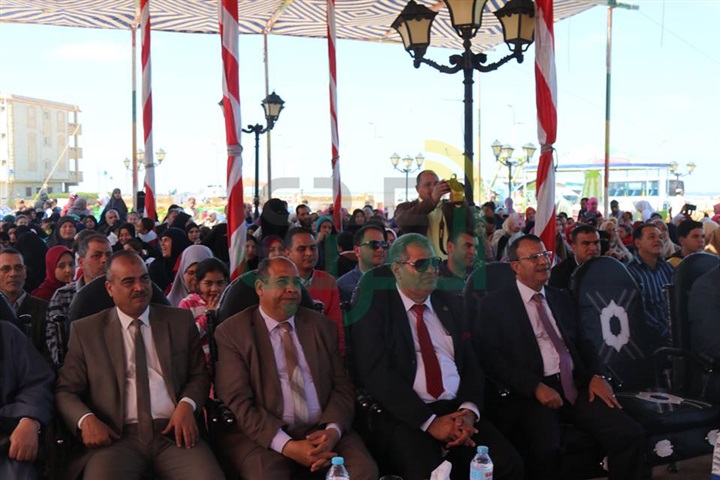بالفيديو والصور..  محافظ كفر الشيخ يكرم 750 يتيم بمؤسسة تسنيم بالبرلس