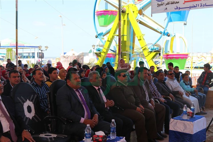 بالفيديو والصور..  محافظ كفر الشيخ يكرم 750 يتيم بمؤسسة تسنيم بالبرلس