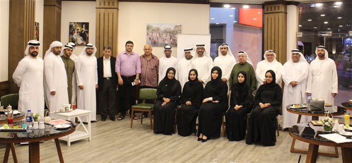 مقهى الفجيرة الثقافي يستعرض أهمية القراءة المستدامة مقهى الفجيرة الثقافي يستعرض أهمية القراءة المستدامة