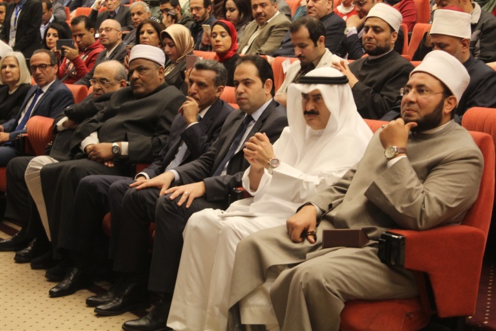 وكيل الأزهر يُطالب المجتمع الدولي باتخاذ مواقف جادة تجاه ما يحدث للفلسطينيين