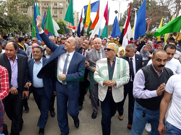 وكيل تعليم القليوبية: المصريون يسطرون ملامح جديدة للوطن 