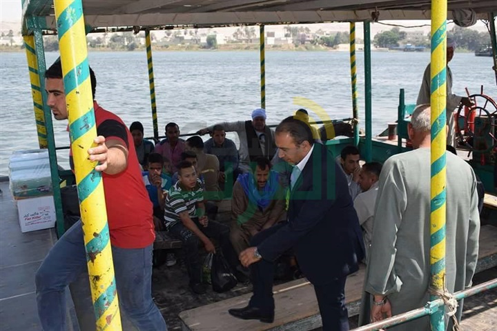 رئيس مدينة أبوقرقاص بالمنيا يتفقد حالة المعديات ببنى حسن 