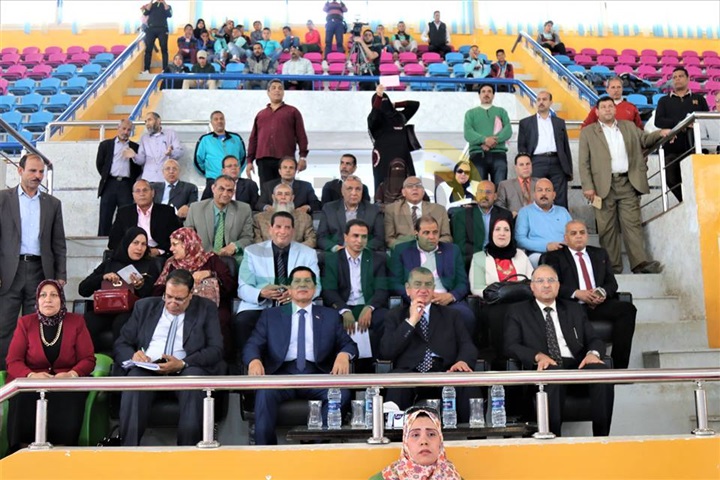 بالفيديو والصور.. محافظ كفر الشيخ يشهد حفل ختام الأنشطة الرياضية بالمدارس