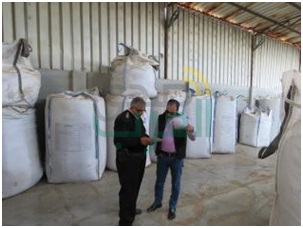 ضبط مصنع بداخله 1131 طن أعلاف ومواد مجهولة المصدر بالمنوفية