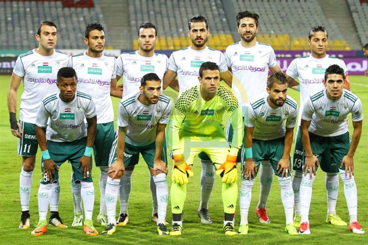 بالصور..محافظ كفر الشيخ يوزع الهدايا علي الأطفال إحتفالًا بيوم اليتيم