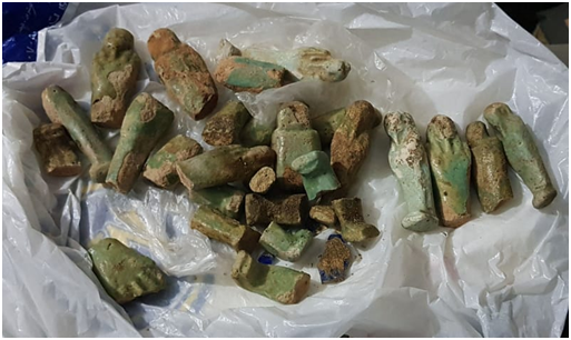 بالصور.. مصرع شخص وضبط 4 بحوزتهم 38 قطعة فرعونية بـ«عين شمس»