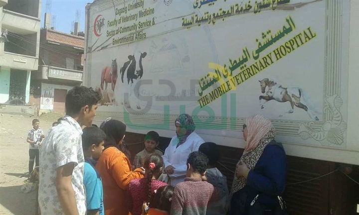 نائب رئيس جامعة الزقازيق علي رأس قافلة شاملة لقرية منشأة القاضي مركز فاقوس