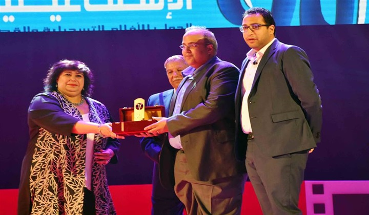 عبد الدايم وطاهر افتتحا مهرجان الإسماعيلية الدولي للأفلام التسجيلية والقصيرة عبد الدايم وطاهر افتتحا مهرجان الإسماعيلية الدولي للأفلام التسجيلية والقصيرة