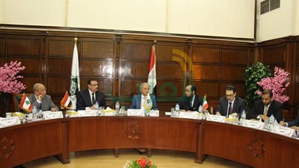 بالصور.. نقيب المهندسين يبحث أوضاع العاملين بدولة الكويت