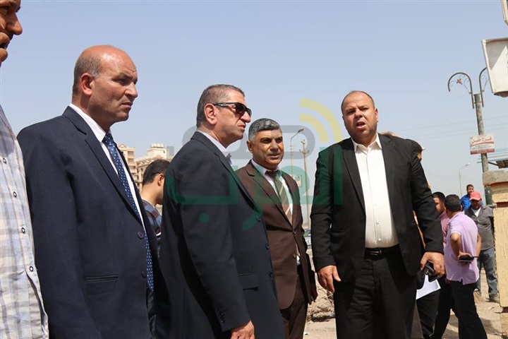 بالفيديو والصور..محافظ كفر الشيخ يتابع أعمال إنشاء كوبرى ميت علوان بتكلفة 6 مليون جنيه