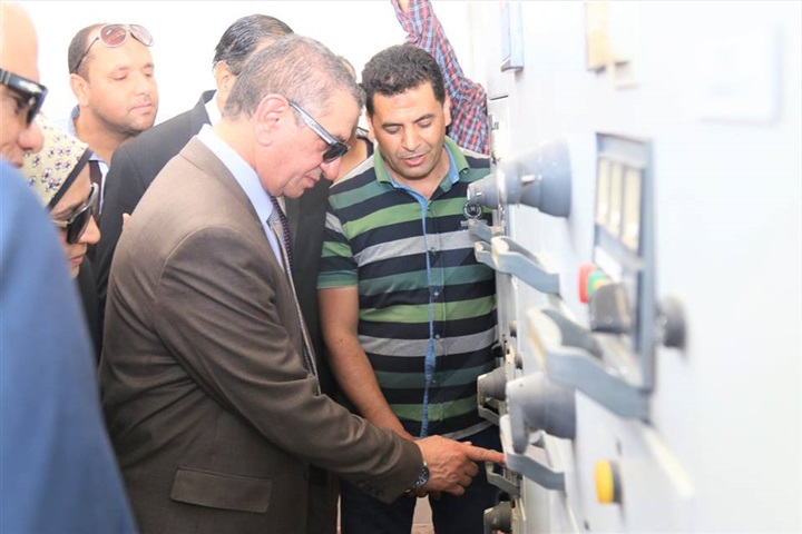 بالصور..محافظ كفر الشيخ يفتتح محطة صرف  "النشاوي" بالحامول