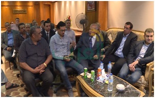 بالصور.. شرطة التموين تجتمع بكبار التجار لتوفير كافة السلع بأسعار مناسبة للمواطنين
