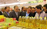 بالفيديو والصور..  محافظ كفرالشيخ يفتتح معرض 