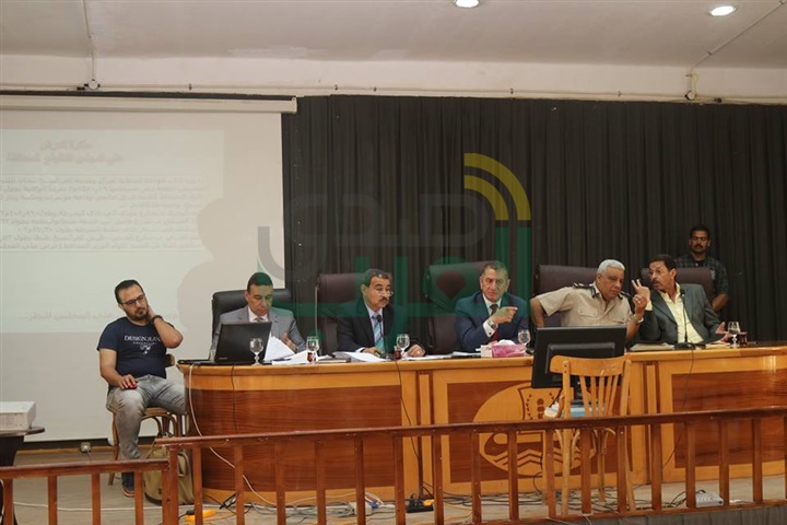 بالصور.. محافظ كفر الشيخ يوجه برفع حالة الاستعداد بجميع القطاعات لاستقبال شهر رمضان