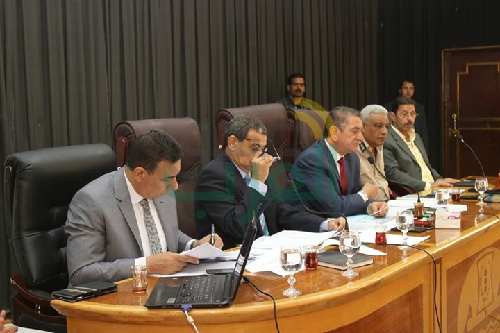 بالصور.. محافظ كفر الشيخ يوجه برفع حالة الاستعداد بجميع القطاعات لاستقبال شهر رمضان