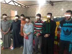 بالصور.. ضبط 14 متهم يديرون مصنعا بداخلة 70 طن دواجن فاسدة بالفيوم