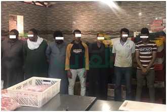 بالصور.. ضبط 14 متهم يديرون مصنعا بداخلة 70 طن دواجن فاسدة بالفيوم