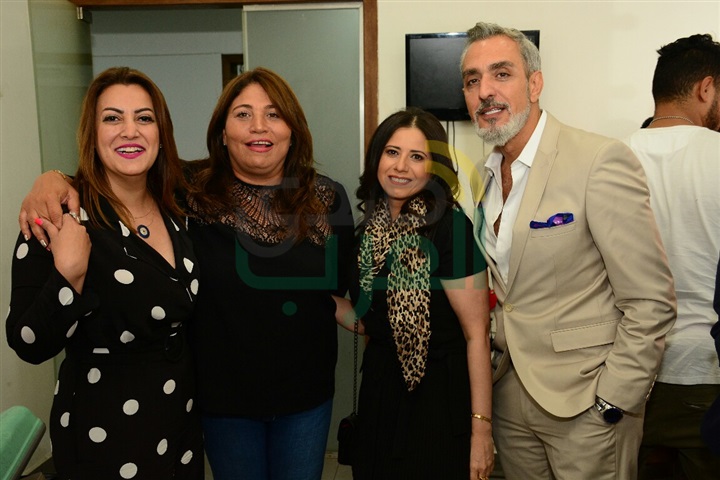 بالصور.. عمرو أديب يحتفل بـ نجاح "للحب فرصة أخيرة" بـ حضور نجوم العمل بالصور.. عمرو أديب يحتفل بـ نجاح "للحب فرصة أخيرة" بـ حضور نجوم العمل