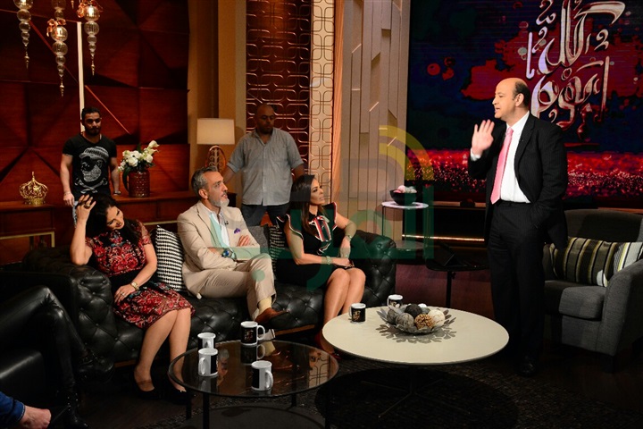 بالصور.. عمرو أديب يحتفل بـ نجاح "للحب فرصة أخيرة" بـ حضور نجوم العمل بالصور.. عمرو أديب يحتفل بـ نجاح "للحب فرصة أخيرة" بـ حضور نجوم العمل