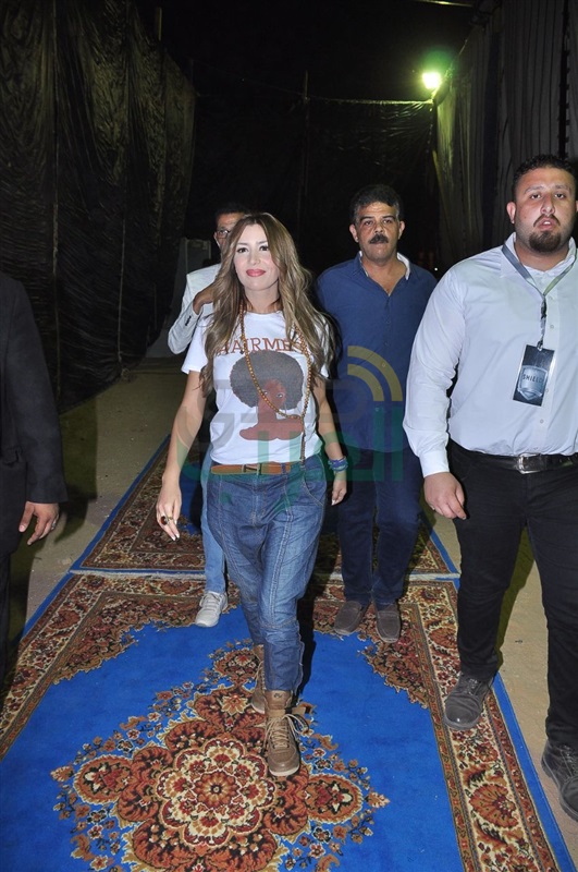 بالصور .. جنات والحريري يتألقان بحفل جماهيري في "الكندية" بالصور .. جنات والحريري يتألقان بحفل جماهيري في "الكندية"