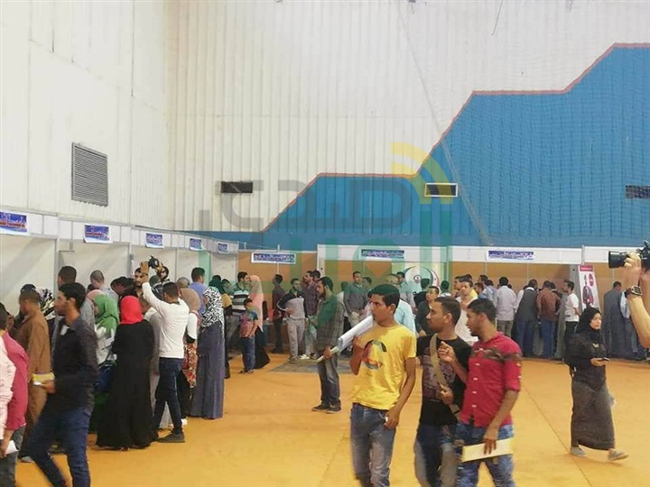 2000 فرصة عمل للشباب في ملتقي التوظيف بالمنيا