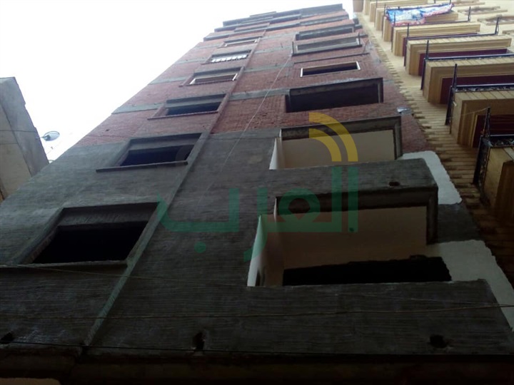 بالصور.. إزالة مخالفتين بناء بدون ترخيص بكفر الشيخ