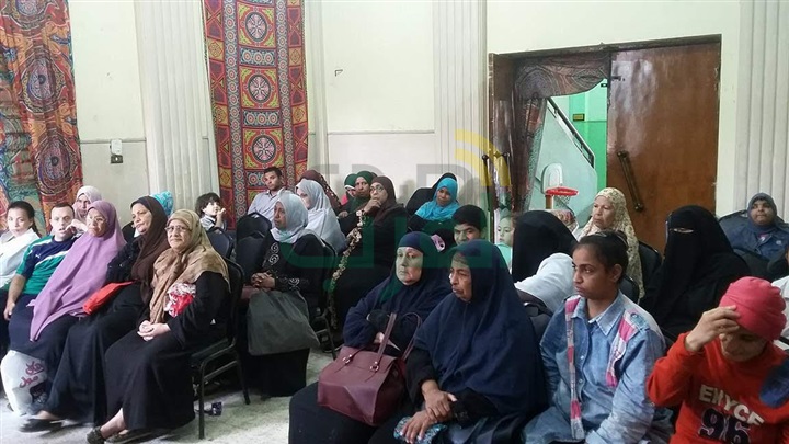 إعلام غرب ينظم ندوة "أضرار الزواج المبكر" بنادى الصعيد بالأسكندرية  